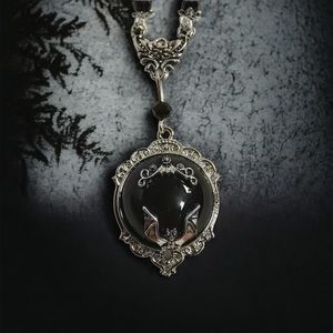 Gothic Bat Silver Plated Pendant Necklace Faux‎ Fashion Jewelry